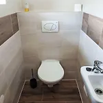 Lanov By Interhome *