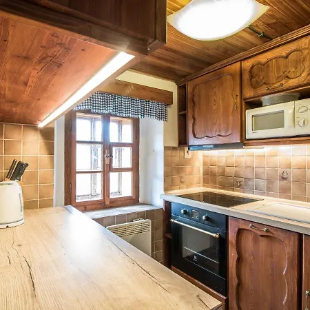 Vakantiehuis Lanov By Interhome