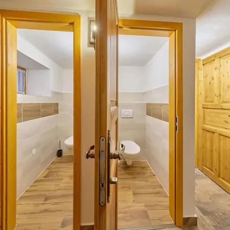 Lanov By Interhome Prázdninový dům Horni Lanov