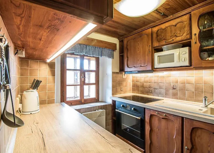 Hébergement de vacances Lanov By Interhome