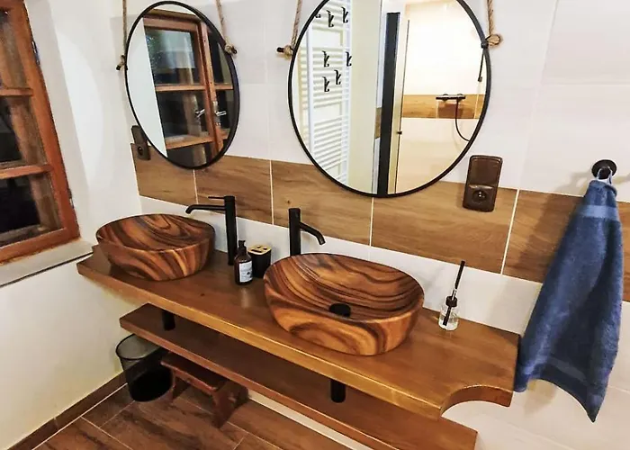Lanov By Interhome *